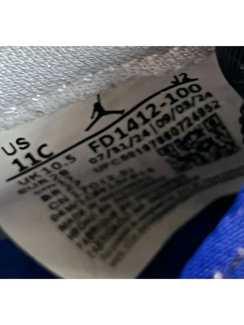 Nike Air Jordan 1 Retro High OG Boys Size 11C White Blue Athletic Shoes Sneakers